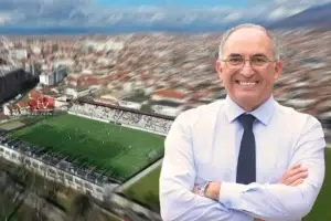 Totaj i kundërpërgjigjet Kurtit: Komuna nuk po e bllokon stadiumin “Përparim Thaçi”