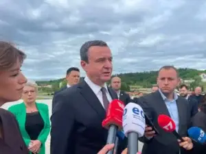 Kurti pas homazheve në Prekaz: Epopeja e Jasharëve është në themel të historisë së popullit tonë