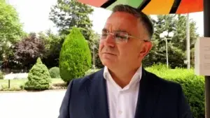 Tahiri: Kosova rrezikon të hyjë prapë në bllokadë institucionale