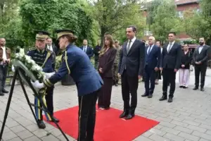 Haxhiu e Kurti: Trashëgiminë që na lënë dëshmorët dhe heronjtë ta kemi si udhërrëfyes për shtetin