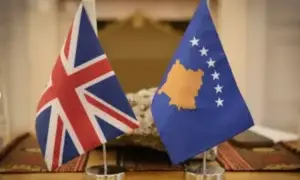 Mbretëria e Bashkuar ndryshon udhëzimin për shtetasit e saj sa i përket udhëtimeve në veri të Kosovës
