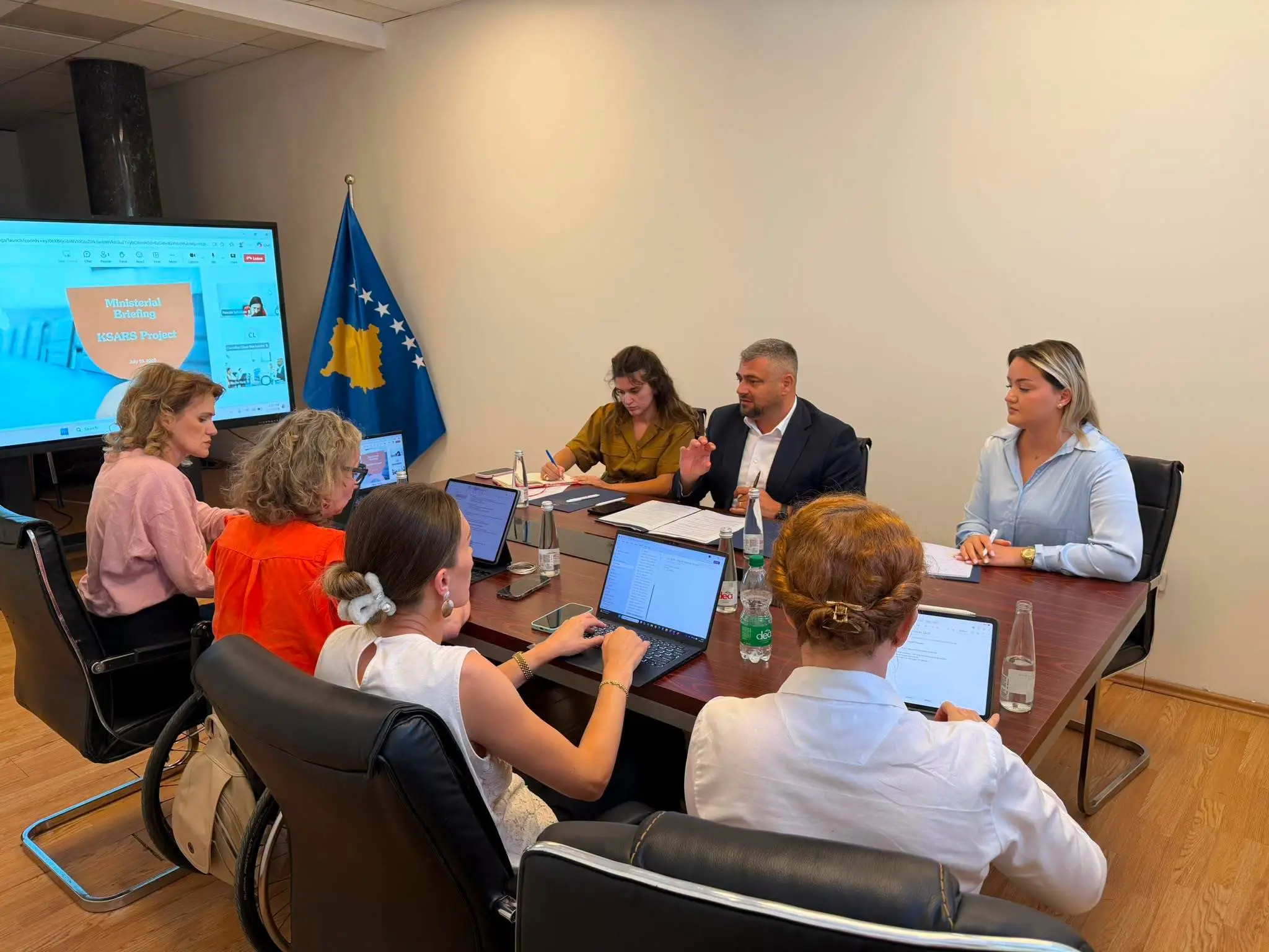 Hoti priti në takim përfaqësues të Bankës Botërore, diskutuan Projektligjin për Asistencën Sociale