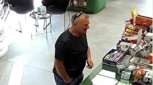 Policia kërkon ndihmën e qytetarëve për identifikimin e këtij të dyshuari