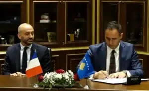 Kosova nënshkruan pesë marrëveshje me Francën