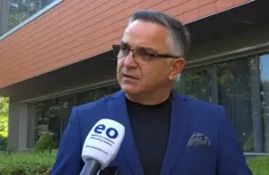 Tahiri: Nuk ulemi në tavolinë me Kurtin pa u adresuar gjashtë kërkesat tona