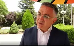 Tahiri: Politikanët nga Kosova të mos përfshihen në protestat në Shqipëri, do t’i bënin dëm historik Shqipërisë dhe Kosovës
