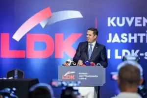 Pas kuvendit të jashtëzakonshëm, deklarohet Abdixhiku: LDK ka nevojë për bashkim, Republika për stabilitet institucional