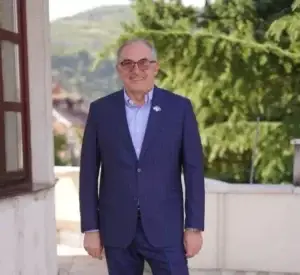 Totaj: Komunat po detyrohen të përqendrojnë pothuajse të gjitha burimet financiare në mbulimin e obligimeve të imponuara nga niveli qendror