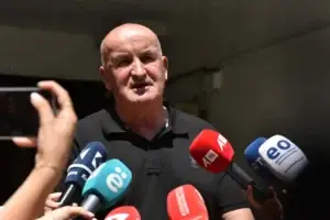 Haliti i LDK-së: Nënshkrimet ende nuk janë verifikuar, takimi i sotëm ishte rutinor