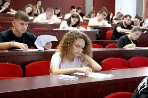Mbahet provimi pranues për studimet e nivelit Baçellor në Universitetin e Prizrenit