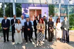 PDK para Qeverisë, Hoxha: Kurti dhe LVV nuk janë mbi shtetin e Kosovës, thirreni seancën konstituive