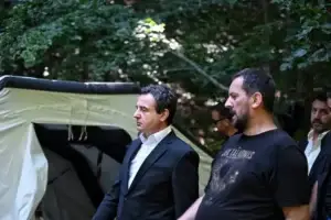 Kurti: Trysnia e ndërkombëtarëve ndaj Serbisë, jetike për zbardhjen e fatit të të zhdukurve