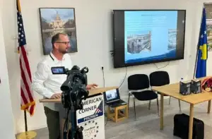 “Struktura e mendimit” – një libër që e vendos arkitekturën përballë mendimit, përvojës dhe përgjegjësisë profesionale