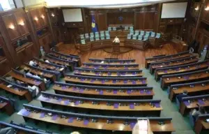 Mblidhen në Kuvend deputetët e PDK-së dhe Aleancës
