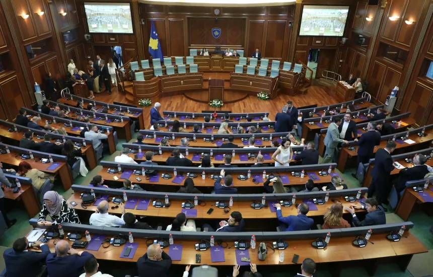PDK-ja dorëzon kërkesën që seanca konstituive të vazhdojë nesër