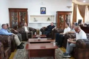Totaj takon përfaqësuesit e KBI-së, diskutojnë për organizimin e shërbimeve në varrezat e reja të qytetit