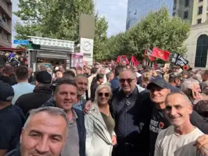 Totaj pas “Marshit për Liri”: E gjithë Kosova në këmbë në mbrojtje të së vërtetës