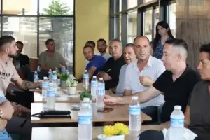 Banorët e “Wesley Clark” dhe “Tirana” kërkojnë më shumë hapësira publike në Prizren