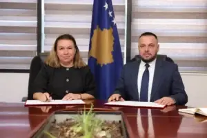 Maqedonci nënshkruan memorandum me IBCM-në për avancimin e ushtarakëve