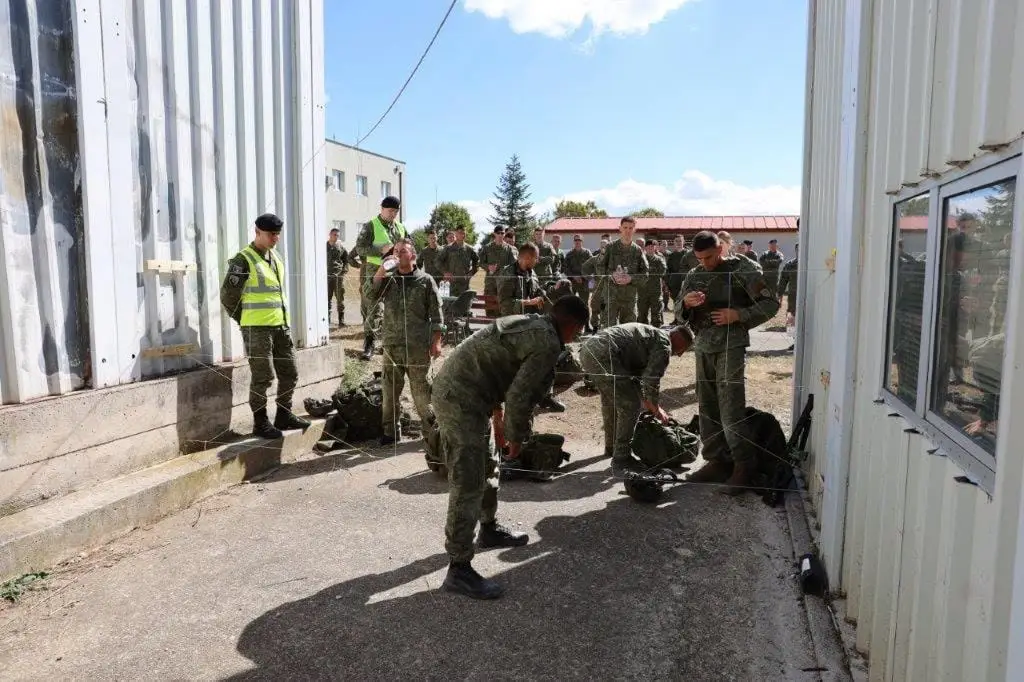 Përmbyllet gara tradicionale “Ujku Garues 2026”, morën pjesë 20 ekipe nga njësitë e FSK-së