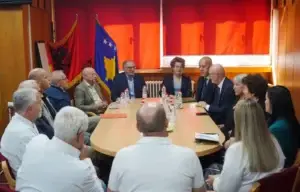 Totaj nderon profesionistët shëndetësorë në QKMF-në e Prizrenit