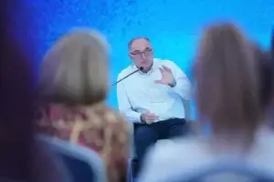 Totaj: Barazia gjinore pjesë e domosdoshme e një qeverisjeje moderne dhe të përgjegjshme