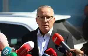 Hamza paralajmëron takim me kryetarët e partive: Besoj në bashkëpunim
