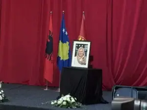 ‘Model i gruas shqiptare në luftën për liri’ – Akademi përkujtimore për Flora Brovinën