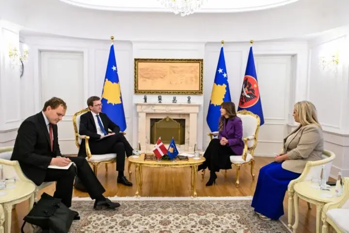 Haxhiu takon ambasadorin jorezident të Danimarkës, flasin për zhvillimet aktuale në Kosovë