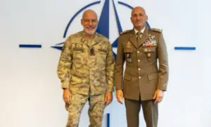 Kreu i Komitetit Ushtarak të NATO-s takon gjeneralin italian para marrjes së drejtimit të KFOR-it