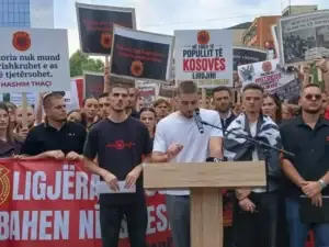 Studentët kërkojnë lirimin e ish-krerëve të UÇK-së: Nuk ka vendim që ndryshon mënyrën si i shohim çlirimtarët tanë