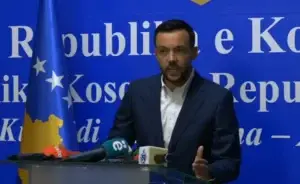 Tahiri: Qeveria s’ka arsye të vonohet, të sillet me urgjencë ndryshimi i Ligjit për Specialen
