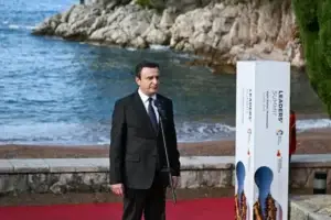 Kurti nga Samiti i Berlinit: BE-ja të mos e mbajë peng rrugën evropiane të Kosovës