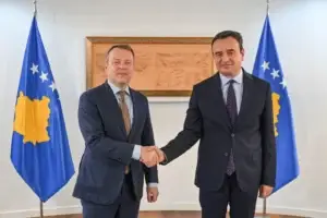 Diskriminimi i shqiptarëve në Luginë, Kurti i kërkon OSBE-së t’i bëjë presion Serbisë