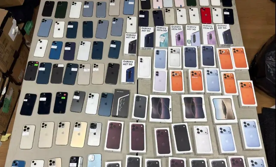 Dogana ndalon 120 telefona celularë në të “zezën”, ky është Mobi Shopi që u zunë