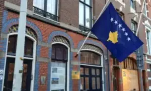 Ambasada e Kosovës në Itali: Disa kategori të qytetarëve lirohen nga pagesa për pasaportë dhe letërnjoftim