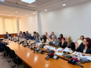 Komisioni për Buxhet nuk e miraton amendamentin për 1 milion euro për protezat e invalidëve të luftës