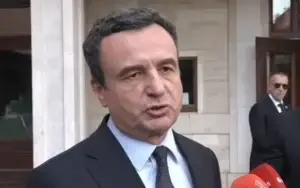 Kurti nuk flet për kritikat e ndërkombëtarëve ndaj Ligjit për Specialen