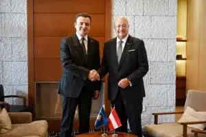 Kosova dhe Austria synojnë thellimin e bashkëpunimit ekonomik dhe avancimin drejt BE-së
