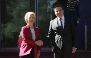 Pas Haxhiut, von der Leyen shkon te Kurti
