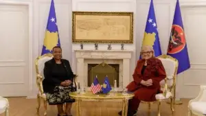 Ambasada amerikane: Presim të punojmë me presidenten e re të Kosovës