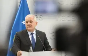 Sveçla: Nuk besoj se largimi im do t’i fuqizonte gratë, angazhohemi 100% në përmbushje të detyrave